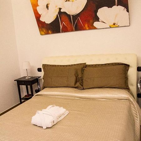 Little House Apartment Modugno Exterior foto