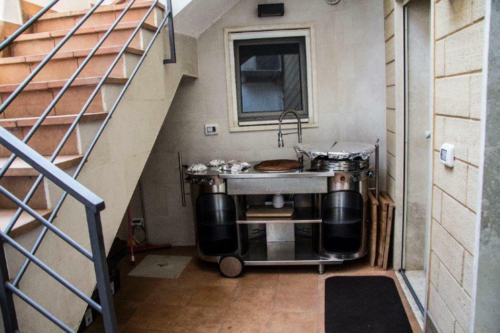 Little House Apartment Modugno Exterior foto
